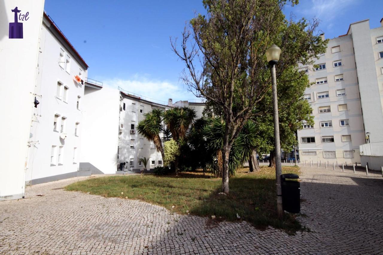 Lisbon South Apartment Exterior foto
